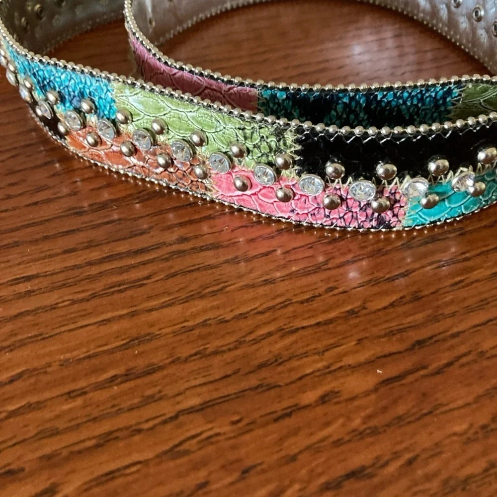 GUESS Belt Multicolor Faux Snakeskin Finish Rhinestones Vintage Y2K Size L